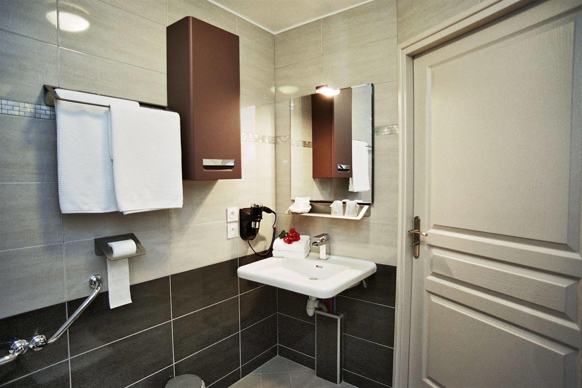 L'anvia Hotel